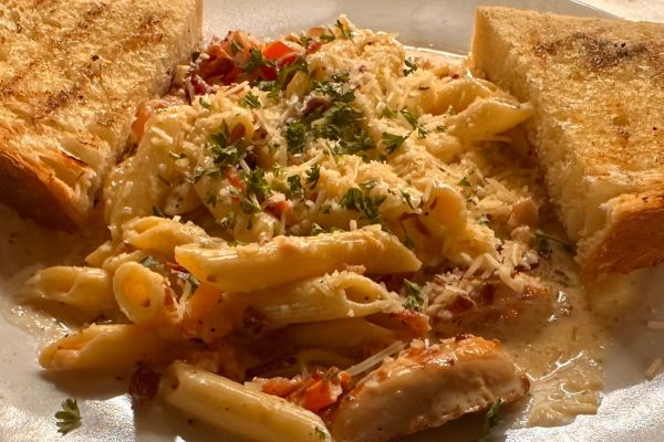 Back Porch Bar & Grill Chicken Penne